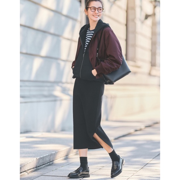 Uniqlo Smooth Cotton Blend Skirt - Picture 9 of 9